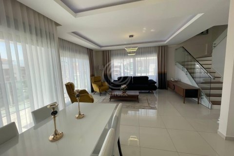 Apartment for sale  in Alanya, Antalya, Turkey, 1 bedroom, 145m2, No. 55425 – photo 4