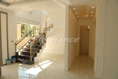Villa for sale  in Antalya, Turkey, 5 bedrooms, 384m2, No. 60814 – photo 11