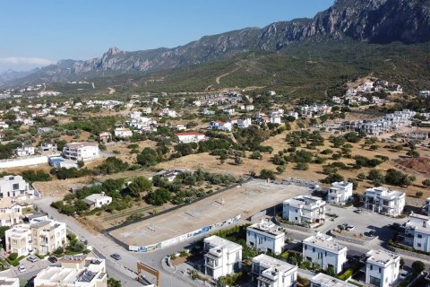 Villa for sale  in Alsancak, Girne, Northern Cyprus, 306m2, No. 63017 – photo 12