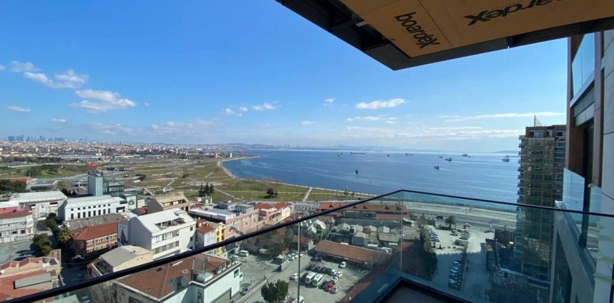4+1 Apartment  in Zeytinburnu, Istanbul, Turkey No. 66378