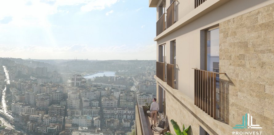 3+1 Apartment  in Istanbul, Turkey No. 62744