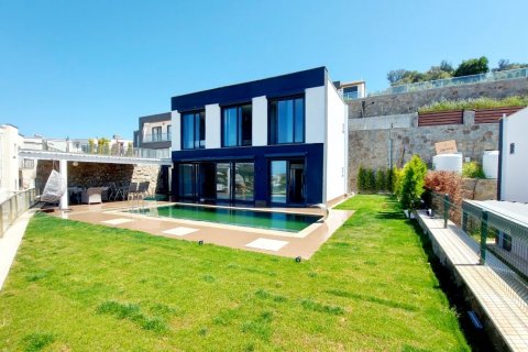 Villa for sale  in Yalikavak, Mugla, Turkey, 4 bedrooms, 200m2, No. 65390 – photo 1