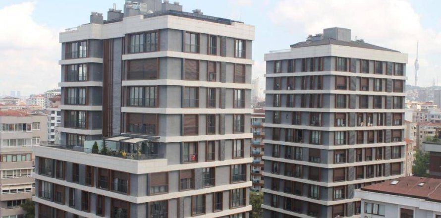 2+1 Apartment  in Kadikoy, Istanbul, Turkey No. 66297