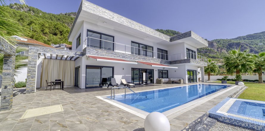 4+1 Villa  in Bektas, Alanya, Antalya, Turkey No. 62847