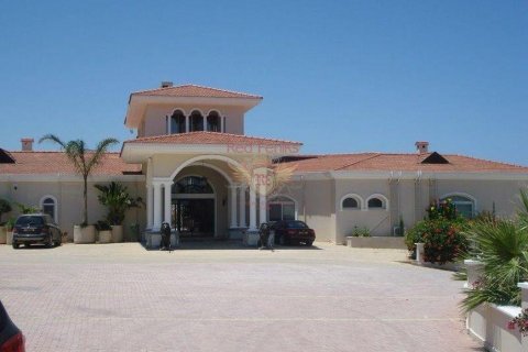 Villa for sale  in Girne, Northern Cyprus, 4 bedrooms, 850m2, No. 64700 – photo 6