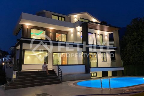 Villa for sale  in Oludeniz, Fethiye, Mugla, Turkey, 5 bedrooms, 397m2, No. 69424 – photo 1