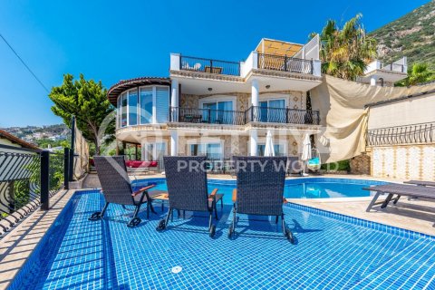 Villa for sale  in Kalkan, Antalya, Turkey, 5 bedrooms, 240m2, No. 67733 – photo 1