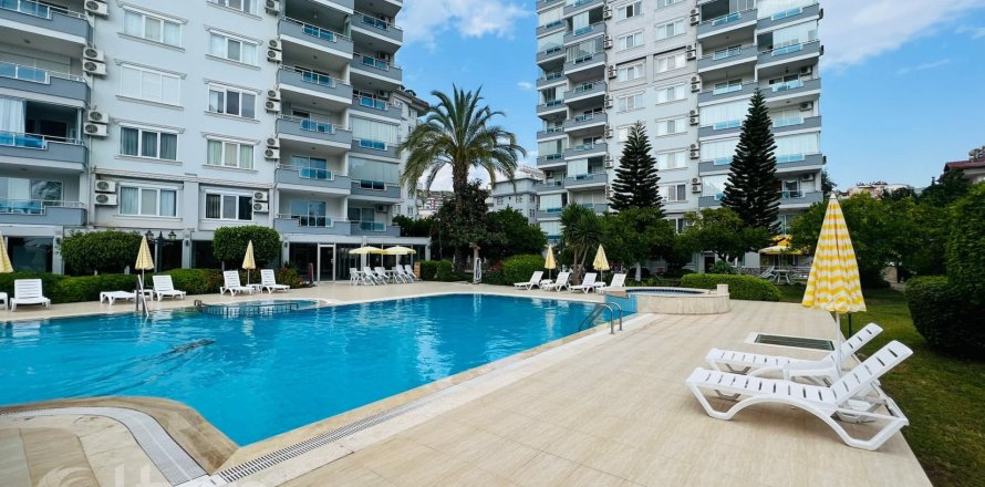1+1 Apartment  in Cikcilli, Antalya, Turkey No. 71174