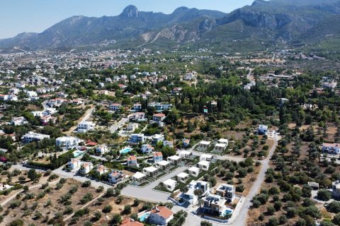 Villa for sale  in Girne, Northern Cyprus, 199m2, No. 67044 – photo 21