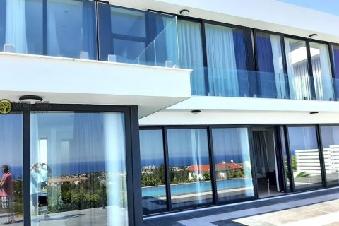 Villa for sale  in Ozankoy, Girne, Northern Cyprus, 4 bedrooms, 350m2, No. 67638 – photo 1