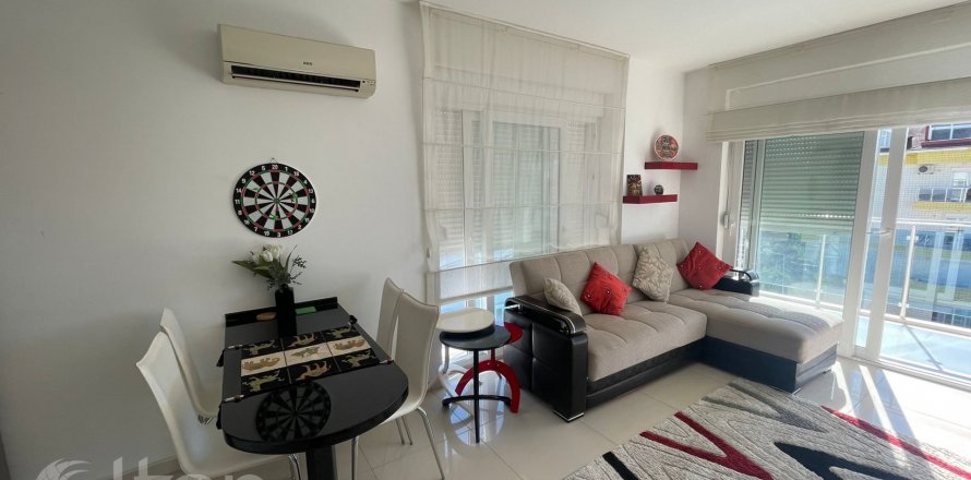 1+1 Apartment  in Oba, Antalya, Turkey No. 69513