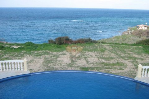 Villa for sale  in Girne, Northern Cyprus, 4 bedrooms, 330m2, No. 71252 – photo 2