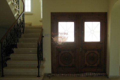Villa for sale  in Girne, Northern Cyprus, 4 bedrooms, 330m2, No. 71252 – photo 28