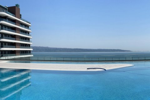 Apartment for sale  in Bueyuekcekmece, Istanbul, Turkey, 3 bedrooms, 202m2, No. 68626 – photo 1