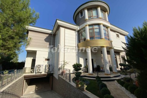 Villa for sale  in Antalya, Turkey, 12 bedrooms, 814m2, No. 30250 – photo 1