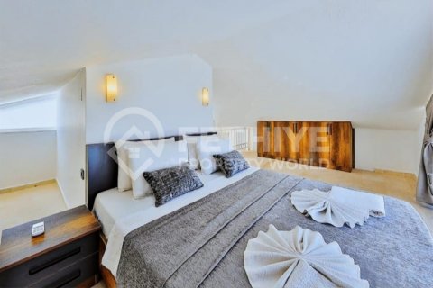 Villa for sale  in Kalkan, Antalya, Turkey, 4 bedrooms, 230m2, No. 67734 – photo 10