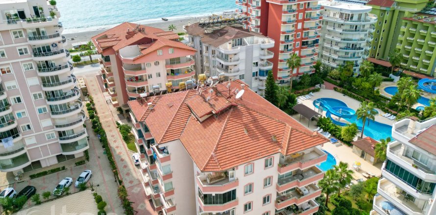 2+1 Apartment  in Mahmutlar, Antalya, Turkey No. 68013