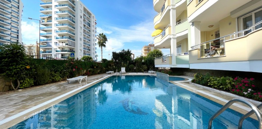 2+1 Apartment  in Mahmutlar, Antalya, Turkey No. 69508