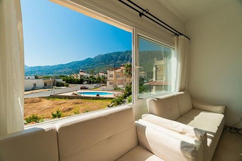 Apartment for sale  in Girne, Northern Cyprus, 3 bedrooms, 155m2, No. 71231 – photo 3