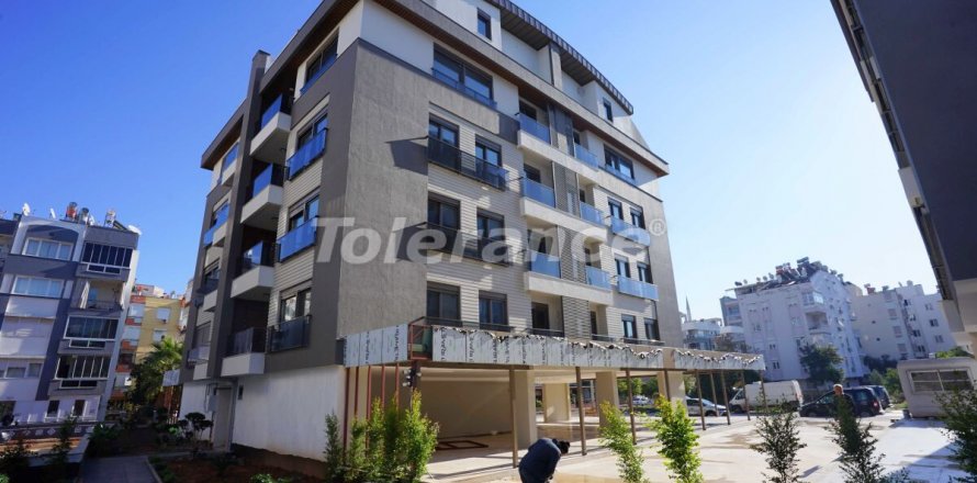 4+1 Apartment  in Antalya, Turkey No. 71853