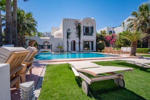 Villa for sale  in Bodrum, Mugla, Turkey, 5 bedrooms, 400m2, No. 68974 – photo 2