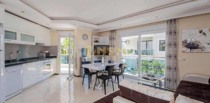 2+1 Apartment  in Alanya, Antalya, Turkey No. 68322