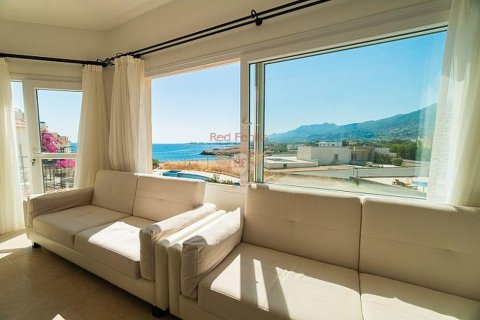 Apartment for sale  in Girne, Northern Cyprus, 3 bedrooms, 155m2, No. 71231 – photo 6