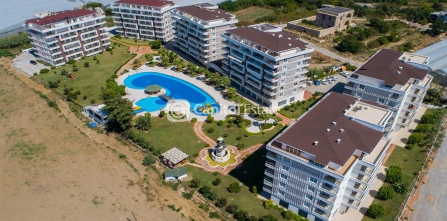 2+1 Apartment  in Antalya, Turkey No. 74531