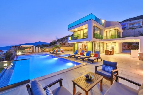 Villa for sale  in Kalkan, Antalya, Turkey, 5 bedrooms, 400m2, No. 75186 – photo 1