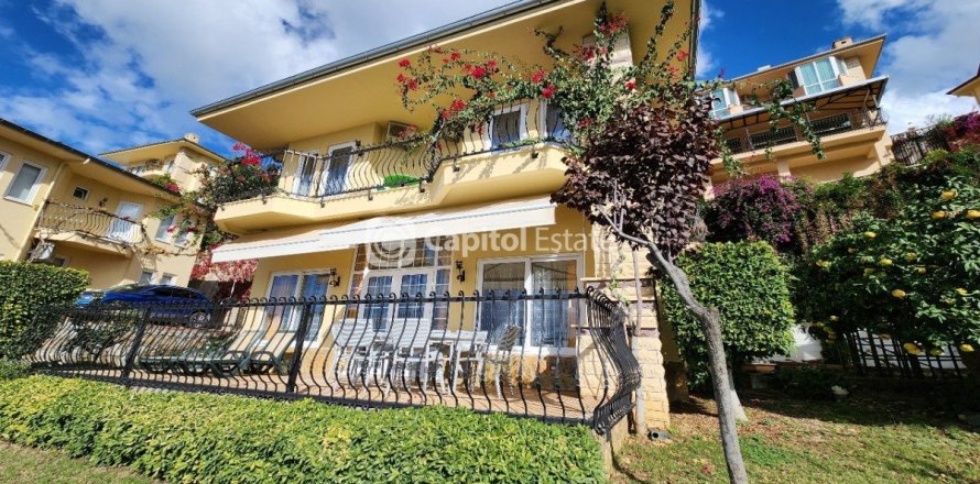 3+1 Villa  in Antalya, Turkey No. 74722