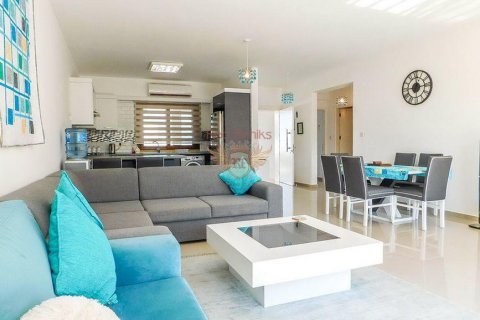 Apartment for sale  in Girne, Northern Cyprus, 2 bedrooms, 105m2, No. 73465 – photo 6