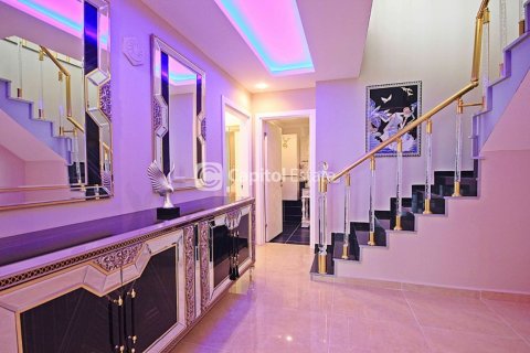 Penthouse for sale  in Antalya, Turkey, 3 bedrooms, 220m2, No. 74091 – photo 15