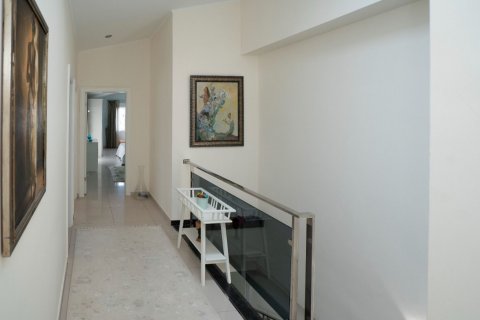 for sale  in Alanya, Antalya, Turkey, 1 bedroom, 230m2, No. 76585 – photo 13