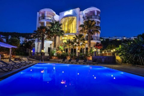 Hotel for sale  in Bodrum, Mugla, Turkey, 3000m2, No. 74859 – photo 2