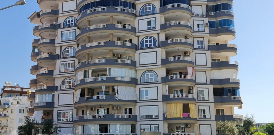 2+1 Apartment  in Alanya, Antalya, Turkey No. 77080