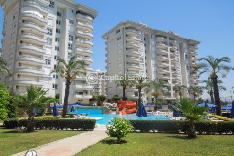 Penthouse for sale  in Antalya, Turkey, 1 bedroom, 240m2, No. 74565 – photo 1