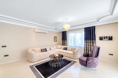 for sale  in Alanya, Antalya, Turkey, 1 bedroom, 115m2, No. 76106 – photo 1