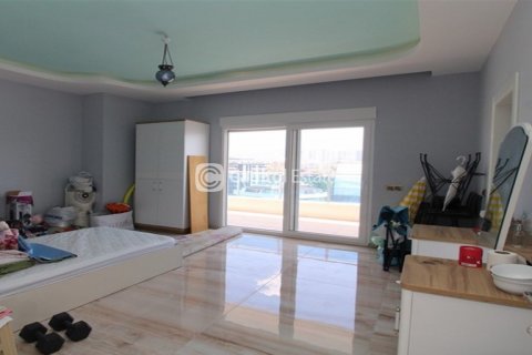 Penthouse for sale  in Antalya, Turkey, 1 bedroom, 180m2, No. 74454 – photo 13