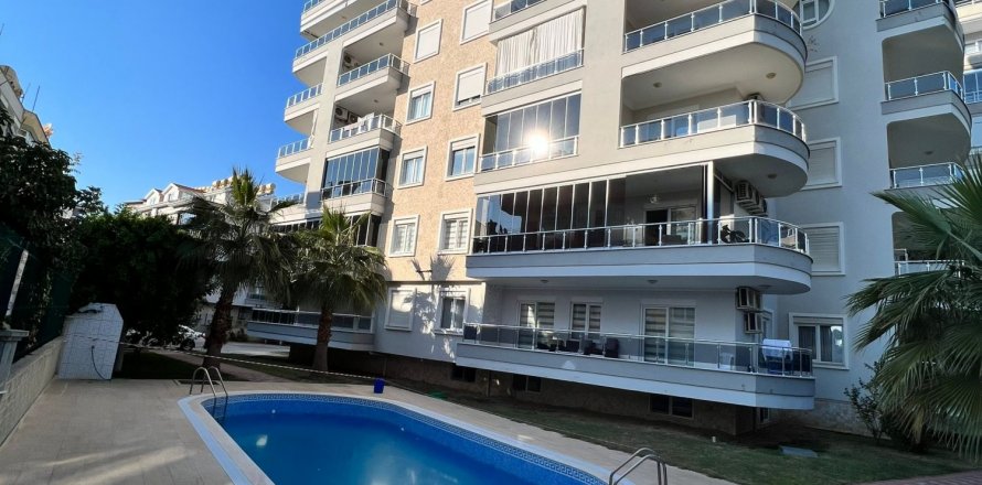 2+1 Apartment  in Alanya, Antalya, Turkey No. 84694