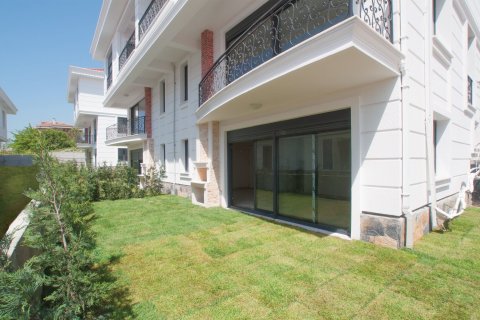 Apartment for sale  in Istanbul, Turkey, 3 bedrooms, 171m2, No. 81826 – photo 1