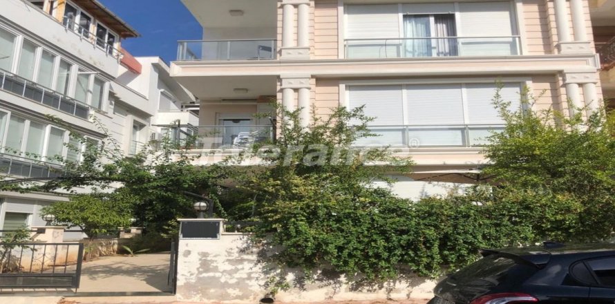 3+1 Apartment  in Antalya, Turkey No. 81239