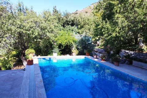 Villa for sale  in Marmaris, Mugla, Turkey, 4 bedrooms, 340m2, No. 80262 – photo 9
