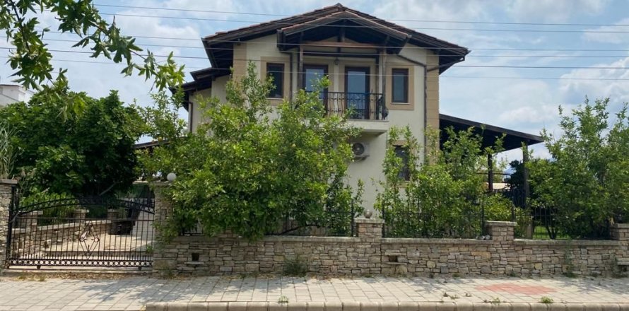 3+1 Villa  in Fethiye, Mugla, Turkey No. 79893