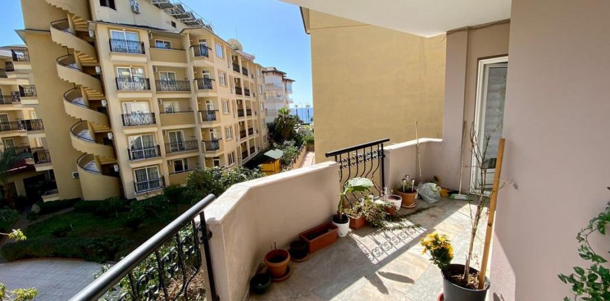 2+1 Apartment  in Alanya, Antalya, Turkey No. 79673