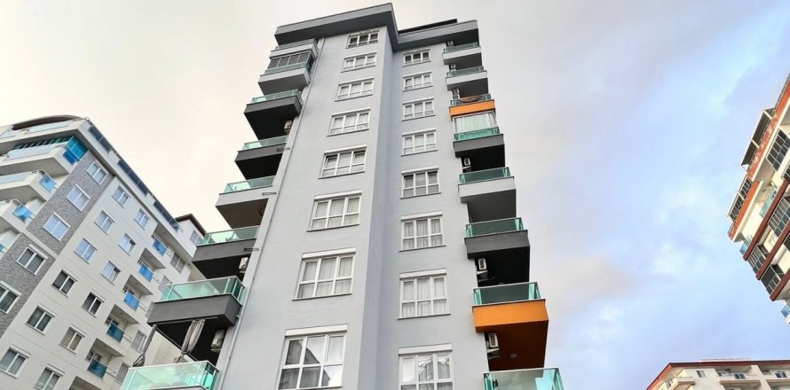 2+1 Apartment  in Mahmutlar, Antalya, Turkey No. 80073