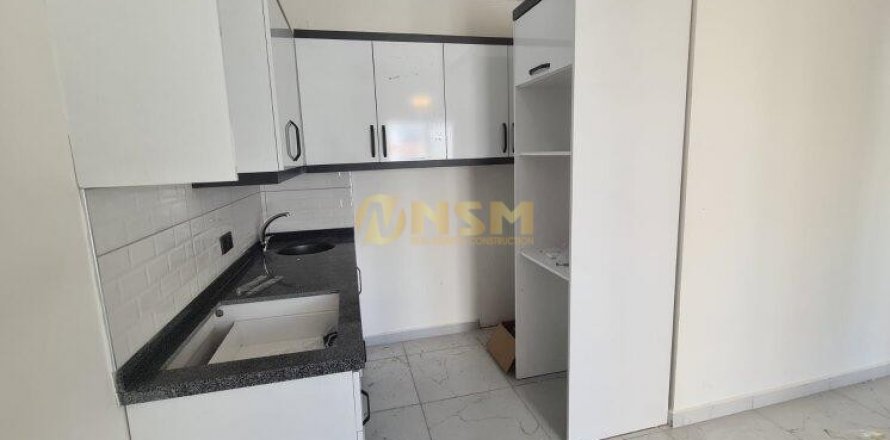 1+1 Apartment  in Alanya, Antalya, Turkey No. 83832