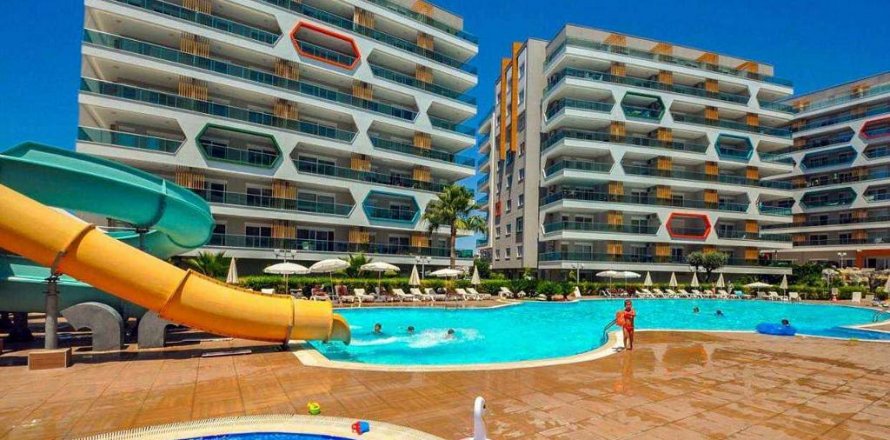 1+1 Apartment  in Avsallar, Antalya, Turkey No. 83090