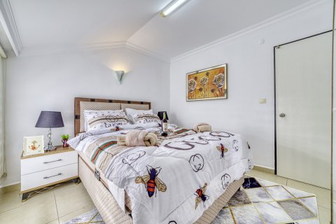 Apartment for sale  in Alanya, Antalya, Turkey, 1 bedroom, 65m2, No. 79807 – photo 13