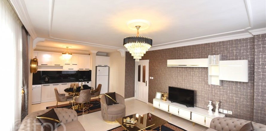 2+1 Apartment  in Oba, Antalya, Turkey No. 80283