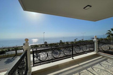 Apartment for sale  in Mahmutlar, Antalya, Turkey, 2 bedrooms, 140m2, No. 83075 – photo 1